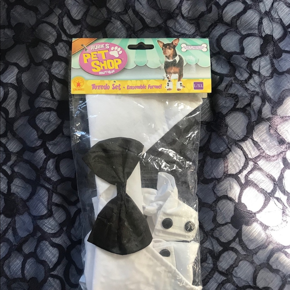 🐾🐾Dog Wedding Tuxedo Set: Worn Once for Photo Op - Picture 5 of 7
